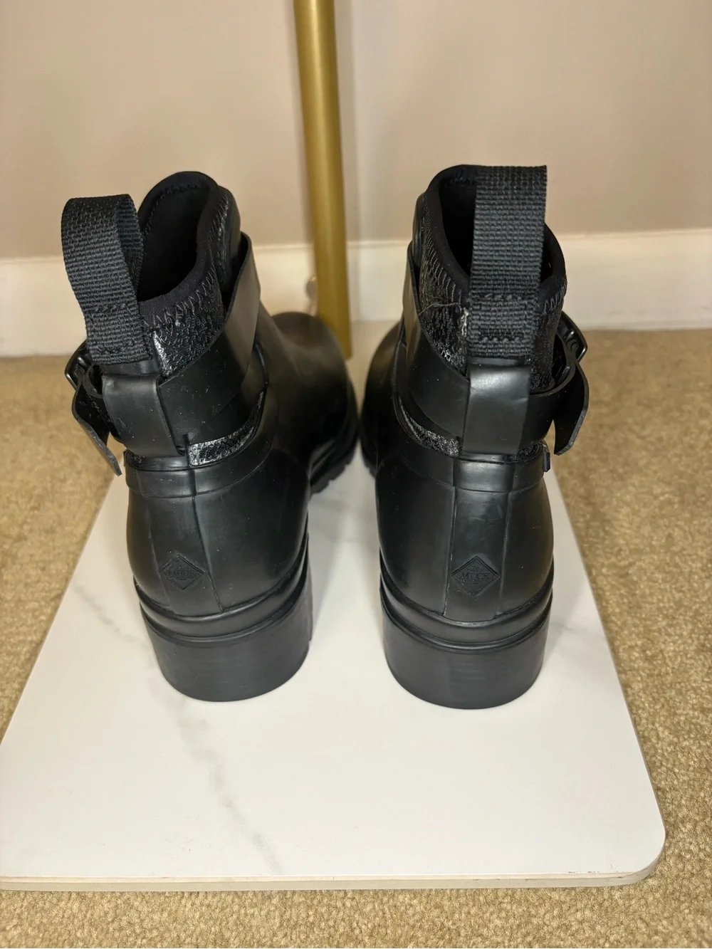 Muck Boots Liberty Ankle Booties